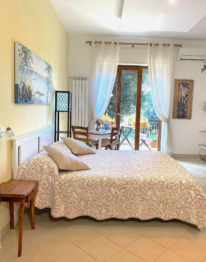 Angelina Suite B&B - Sorrento Centro 外观 照片